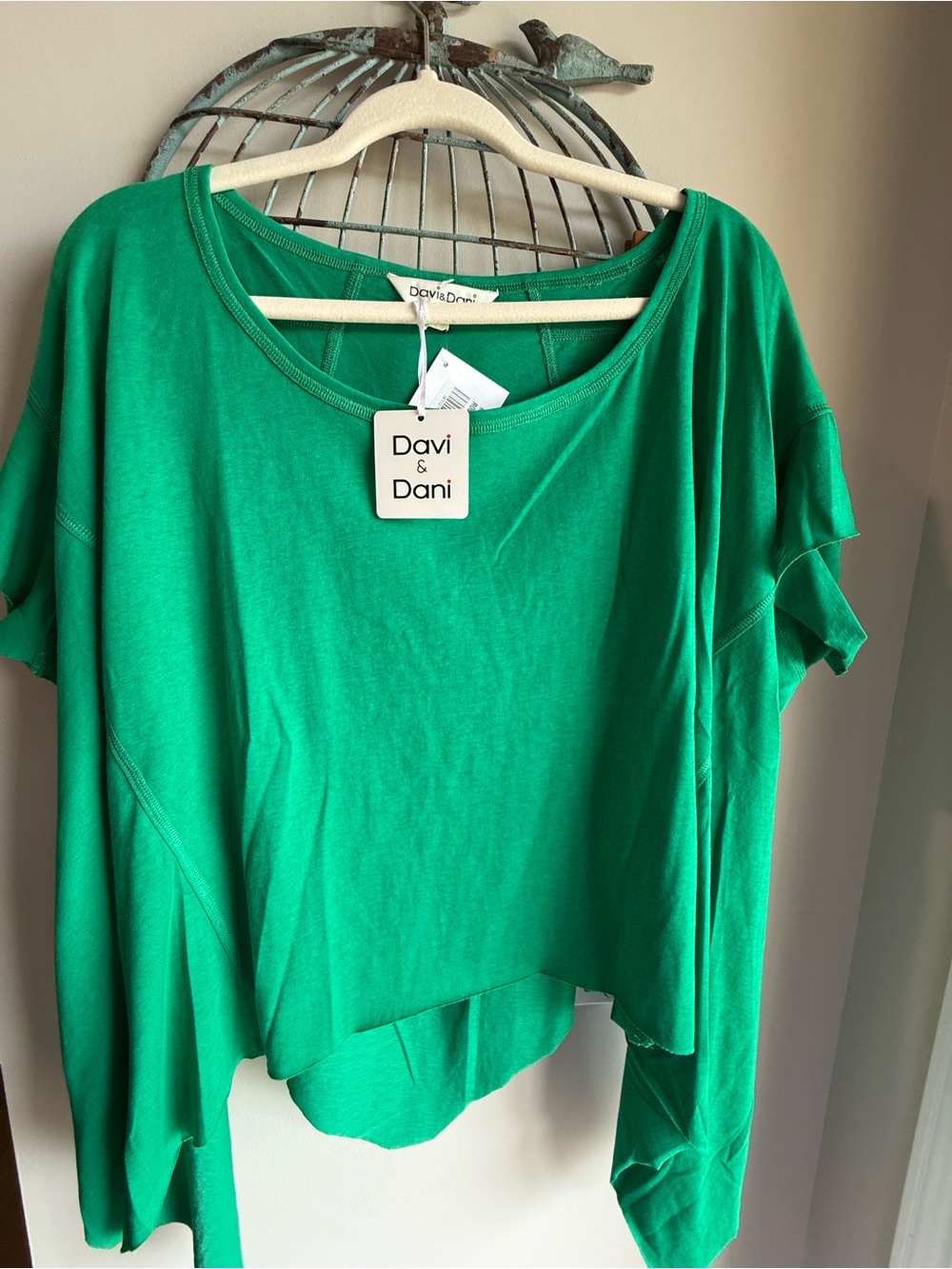DAVI & DANI Emerald Green Asymmetrical Scoop Neck Top